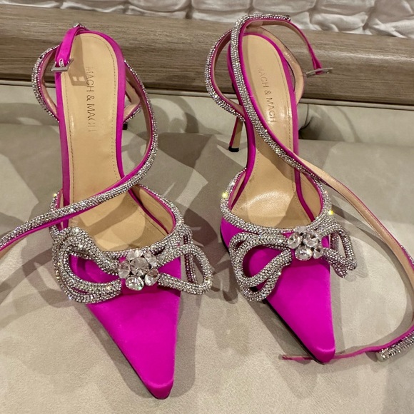 MACH & MACH Fuschia Strass Bow Double Ankle-Strap Pumps - Picture 3 of 13